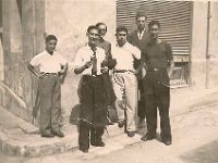 Groupe de jeunes en 1939, rue Adolphe Cousin