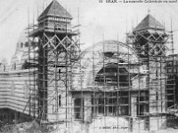 La cathédrale en construction
