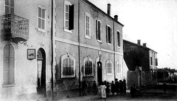 ecole des filles.gif - Ecole de filles