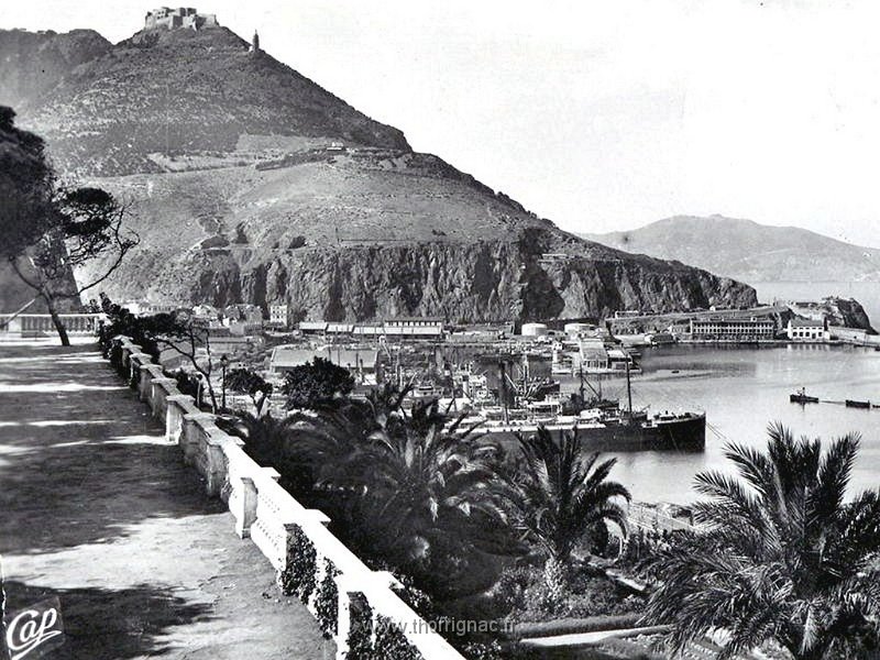 225.jpg - Le port en 1930