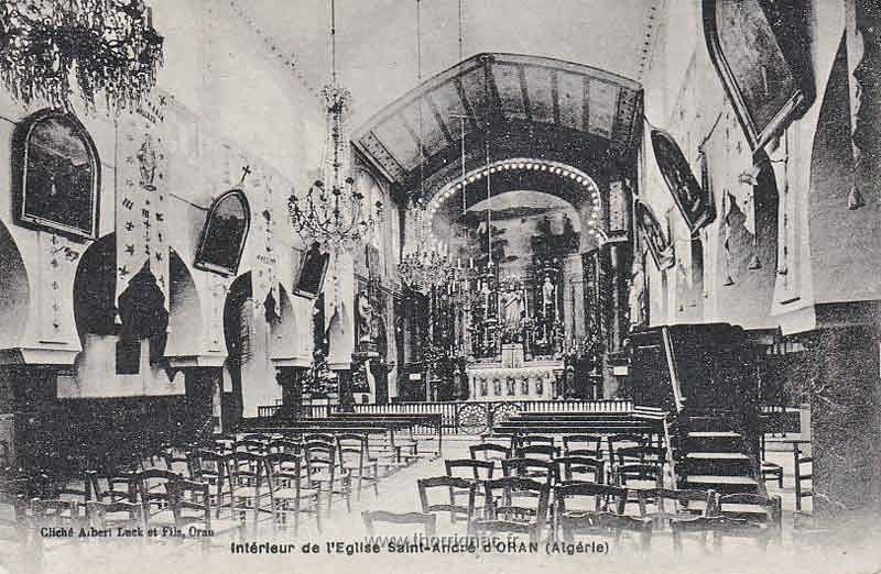 308.jpg - Intérieur de l'église Saint André