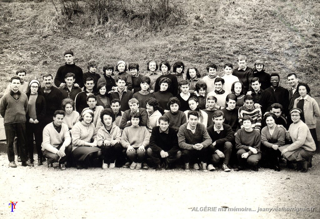 Stage Moniteur a Marsac 24 1964.jpg - Stage du 26 mars au 4 avril 1964 à Marsac (Dordogne) - Chef de stage : Jean Bardon